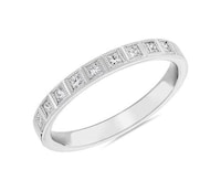 Gender-Neutral Engagement Rings Image 7