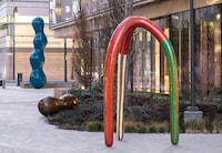Candy-Colored Bronze Sculptures Image 5