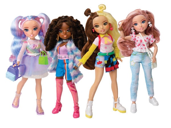 Makeover Fashion Dolls