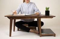 Functional Floor-Based Workstations Image 2