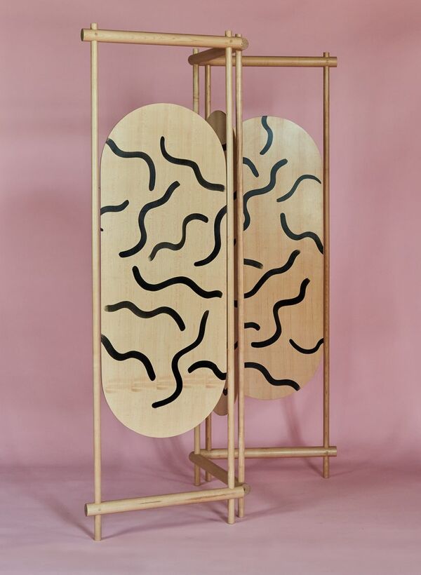 Simplistic Patterned Room Dividers