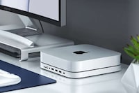 Desktop Computer Connectivity Docks Image 2