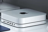 Desktop Computer Connectivity Docks Image 3