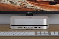 Desktop Computer Connectivity Docks Image 6
