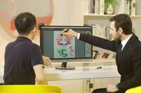 Touchscreen-Enabling Display Devices Image 2