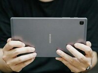 Ultraportable Entertainment Tablets Image 5