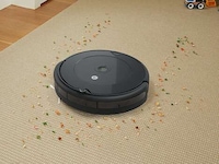 Triple-Stage Cleaning Robotic Vacuums Image 2