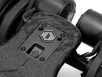 Performance-Focused Electric Skateboards Image 7