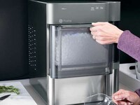 Connected Countertop Ice Makers Image 7