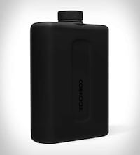 Hip Flask-Inspired Canteens Image 2