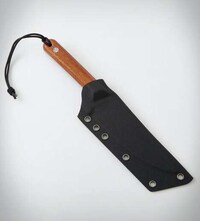 Outdoor-Friendly Chef's Knives Image 6