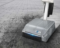 Cordless Industrial Floor Cleaners Image 1