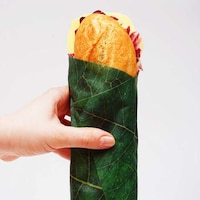 Naturalistic Leaf-Shaped Food Wraps Image 2