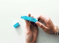 Portable All-in-One Toothbrushes Image 3
