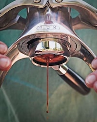 Cordless Espresso Machines Image 3