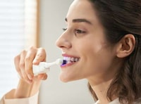 Optical Fiber Technology Toothbrushes