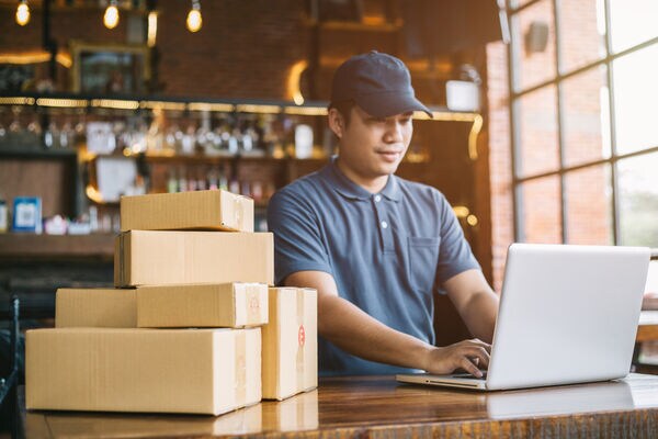 E-Commerce Multi-Channel Fulfillment Partnerships