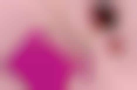 Long-Lasting Lip Cosmetics