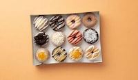Made-to-Order Peach Donuts Image 2