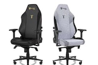 Customizable Comfort Gaming Chairs Image 2