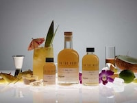 Demure Glass Cocktail Packaging Image 4