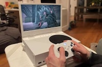 Aftermarket Folding Gamer Displays Image 3