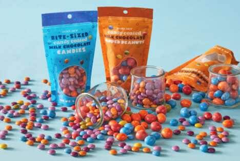 Vegetable-dyed Chocolate Peanuts