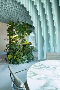 Elegant Cavernous Workspaces Image 2
