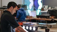 Adjustable Automotive Light Cubes Image 2