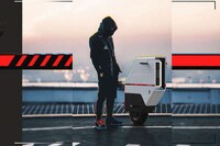 Self-Balancing Monowheel Scooters Image 6
