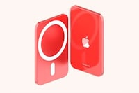 Magnetic Smartphone Storage Drives Image 5