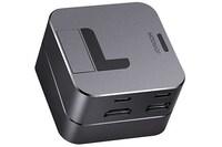 Elevating Laptop Connectivity Hubs Image 2