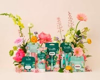 Florally Accented Razor Collections