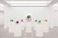 Colorful Mirrored Glass Sculptures Image 2