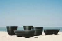 Bivalve-Inspired Planter Pots Image 3