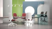 Fluidly Designed Office Chairs Image 2
