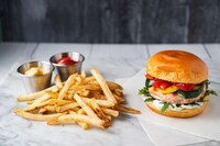 Four-Ingredient Salmon Burgers Image 4