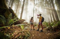 Trail-Supporting Outdoor Flasks