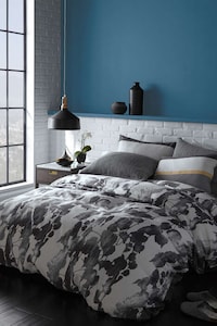 Sales-Boosting Interior Paints Image 2