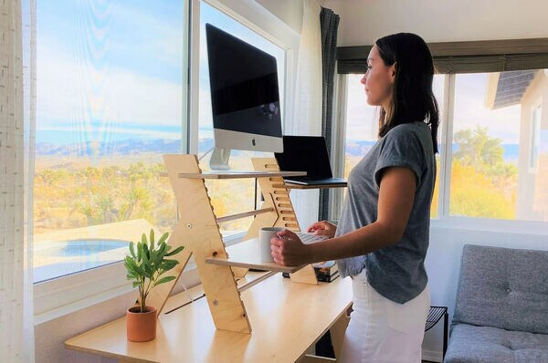 Flatpack Desktop Technology Stands