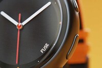 Connected Screen-Topped Timepieces Image 6