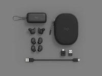 Business-Focused Wireless Earbuds Image 5