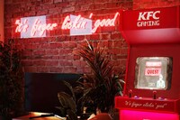 Chicken-Themed Hotels Image 2