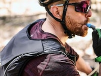 Contoured Wearable Hydration Packs Image 5