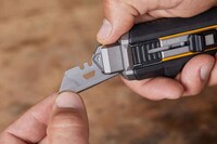 Multifunctional Utility Knives Image 4