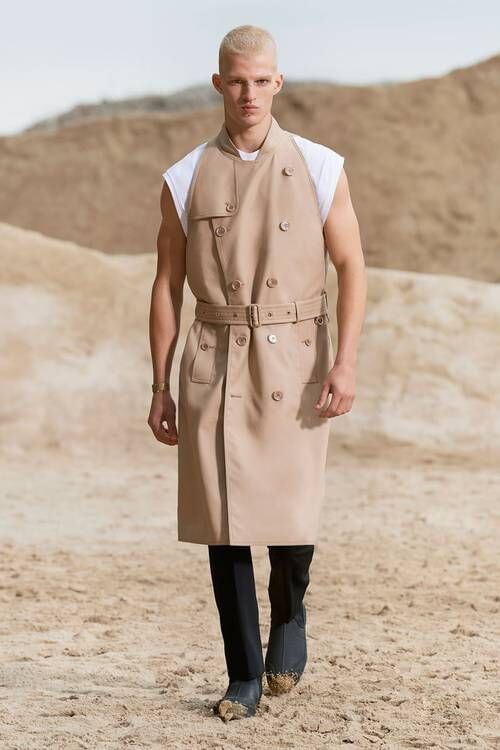Top 100 Fashion Trends in August