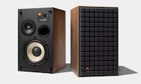 Advanced Vintage-Style Speakers Image 2
