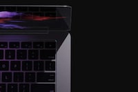 Sleek Smartphone-Like Laptops Image 5