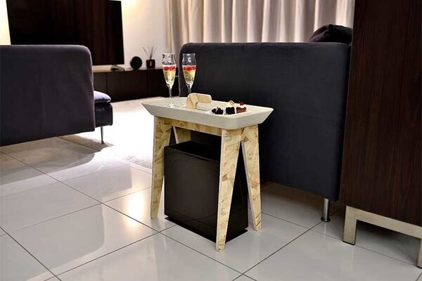 Versatile Modular Side Tables Image 2