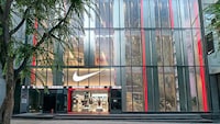 Phygital Sneaker Stores Image 1